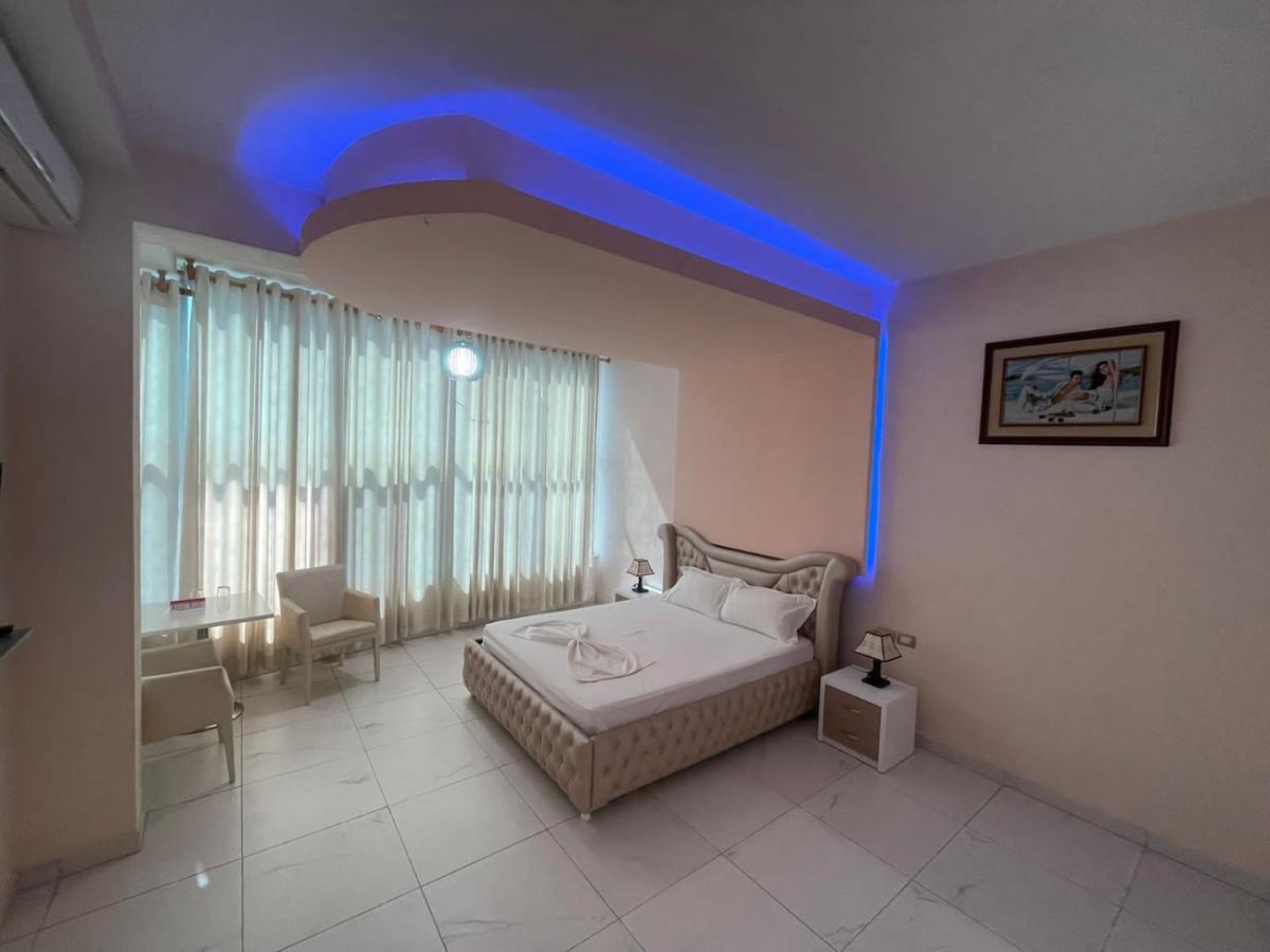 Grand Hotel Gjyshi Qerrexhias 외부 사진