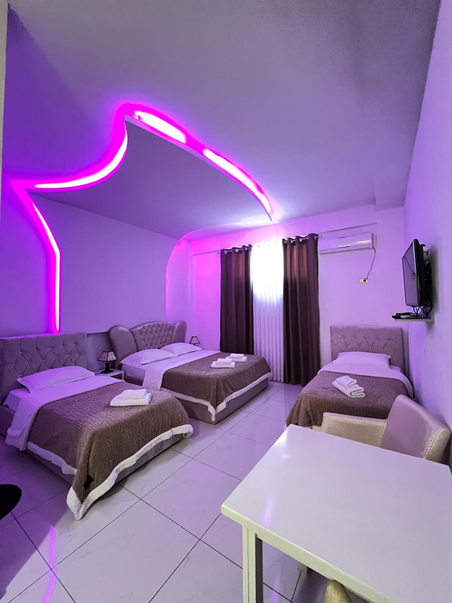 Grand Hotel Gjyshi Qerrexhias 외부 사진