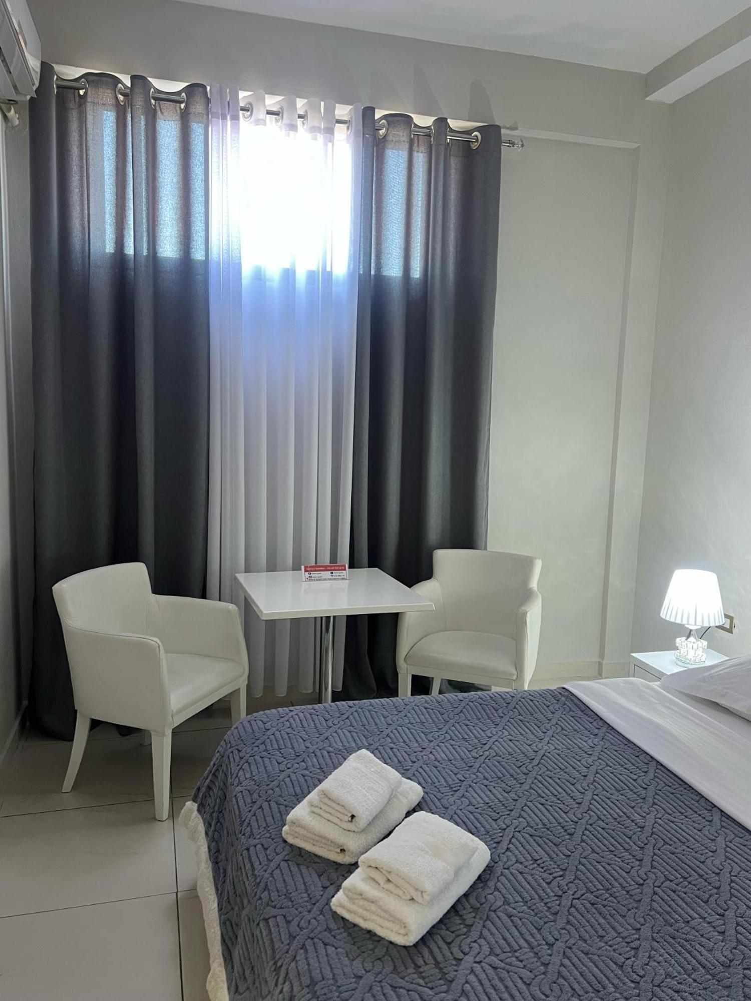 Grand Hotel Gjyshi Qerrexhias 외부 사진